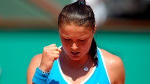 Dinara Safina s-a calificat în semifinale la Roland Garros