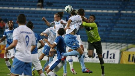 Portarul Marinescu vrea să-și învingă fosta echipă:** "Trebuie neapărat să câștigăm cu Rapid"