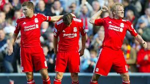 VIDEO** Gerrard, umilit de un puști! VEZI cine a refuzat să dea mâna cu căpitanul lui Liverpool!