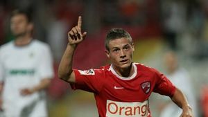 4 milioane de euro de la Dortmund pentru Torje!** Acceptă Dinamo oferta?