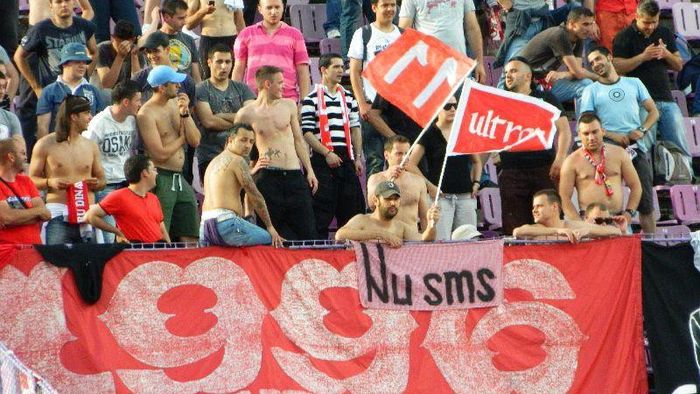 Suporterii dinamoviști au cumpărat 400 de bilete pentru meciul România - Feroe