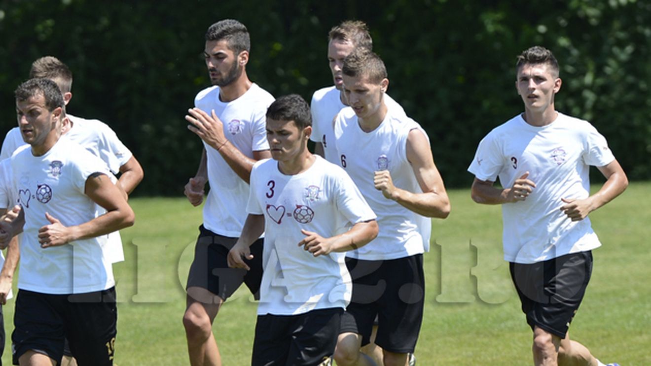 VIDEO INCREDIBIL | Un fost jucător al Rapidului, băut la volan! A căzut după ce a suflat în etilotest