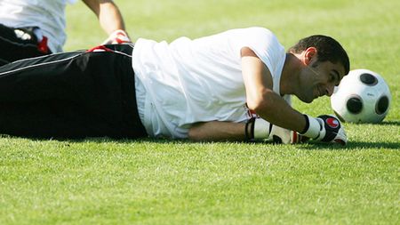 Probleme pentru Coman! A plecat la control la Bologna