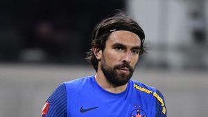 Andrea Compagno, următorul nume pe lista plecărilor de la FCSB?! Anunțul atacantului italian: „Sper să ajung în Serie A!”