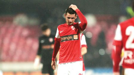 Grigore strikes again!** Fundașul central a greșit decisiv la primul gol al meciului cu Pandurii, completându-și o listă neagră cu gafe 