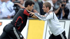 Ballack îl pune la punct pe Lahm: "Eu sunt căpitanul Germaniei!"