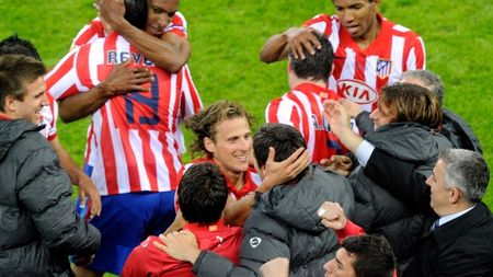 VIDEO **Trofeul lui Forlan! Atletico a câștigat EL!