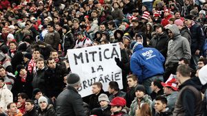 Au cenzurat cenzura!** În CEx al FRF s-a discutat și despre drepturile fanilor, iar ultrașii au primit voie să introducă bannere ironice la meciuri