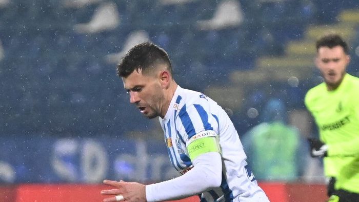 Mihai Bordeianu, între Poli Iași și FC Botoșani. Discuție decisivă cu Vasile Miriuță și conducerea clubului: „Nu pleacă, este jucătorul nostru important, este căpitanul nostru”. EXCLUSIV