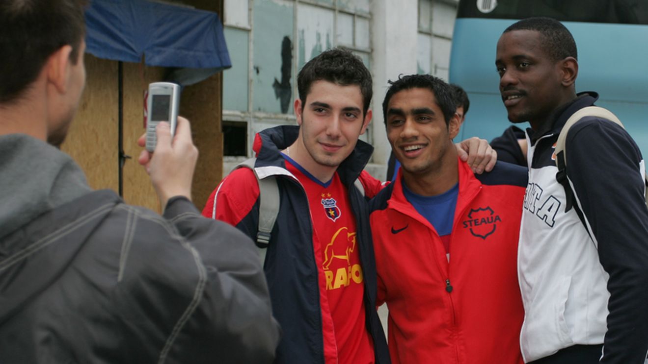 Steliștii s-au întâlnit cu rapidiștii la clubul IDM