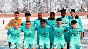 UTA a câștigat pe final amicalul cu „lanterna” ligii secunde din Ungaria! Mihalcea i-a lăsat acasă pe jucătorii pe care nu-i mai vrea la echipă