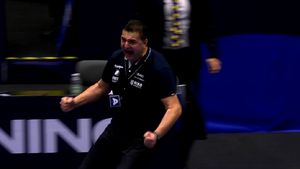 Constantin Din, președintele FRH, rupe tăcerea despre bucuria halucinantă a lui Florentin Pera de la finalul meciului România - Polonia! De ce a izbucnit de fericire selecționerul, deși naționala a terminat pe locul 12 la Campionatul Mondial: „Hai să nu facem asta”. EXCLUSIV