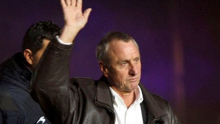 Cruyff a devenit președintele de onoare al Barcelonei!**