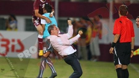 "Suntem cu capul pe umeri!"** VEZI ce spune Dinu Gheorghe despre Șumudică!