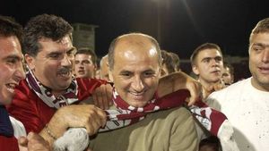 Copos:** "Îmi pare rău că nu au venit steliștii! Noi i-am așteptat, suntem gazde bune!" :)