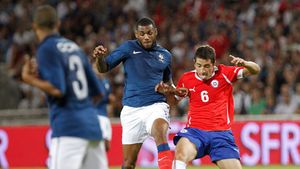 M'Vila nu plângea fără rost după accidentarea cu Serbia!** O armată de scouteri vine la Euro pentru el: 4 nume grele își trimit emisari