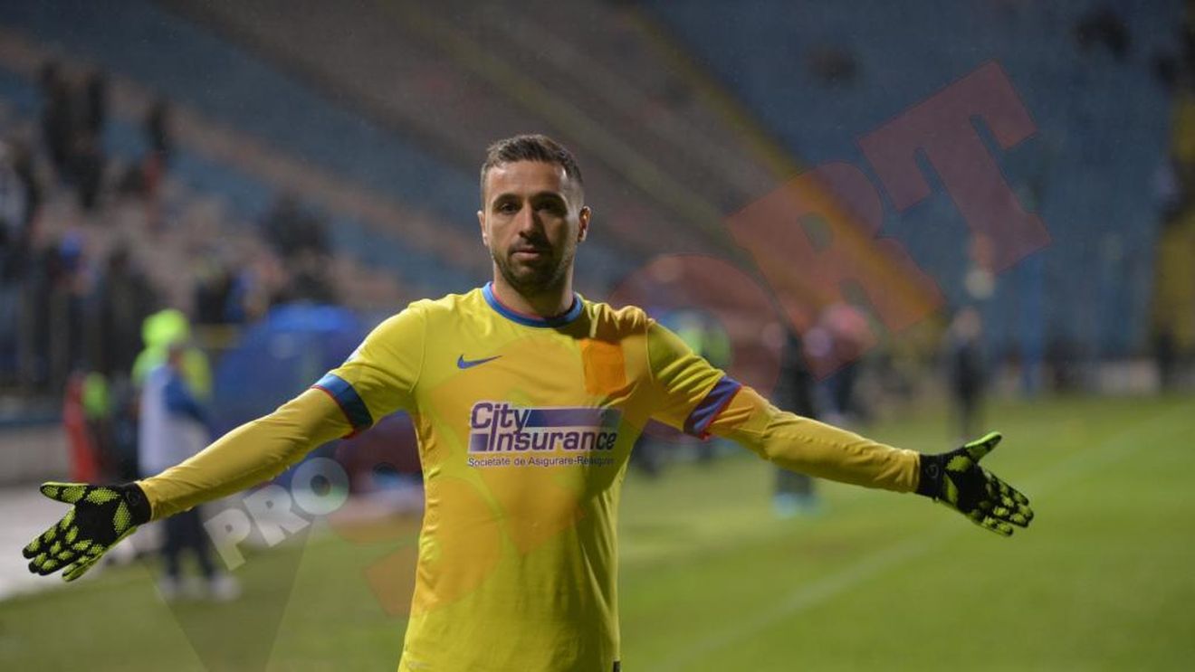 Sânmărtean cere o avere pentru a rămâne la Steaua. "Cu tot cu taxe, se duce în 700-800 de mii de euro pe an. Nu joacă singur"