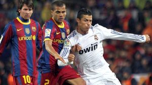 Un român, peste David Villa în TOP-ul celor mai buni marcatori din 2010!** Cine-l depășește pe Messi