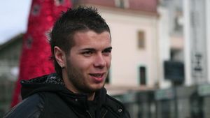 "Nu vin la Rapid ca să mă îmbogățesc!** Vreau doar să joc!"