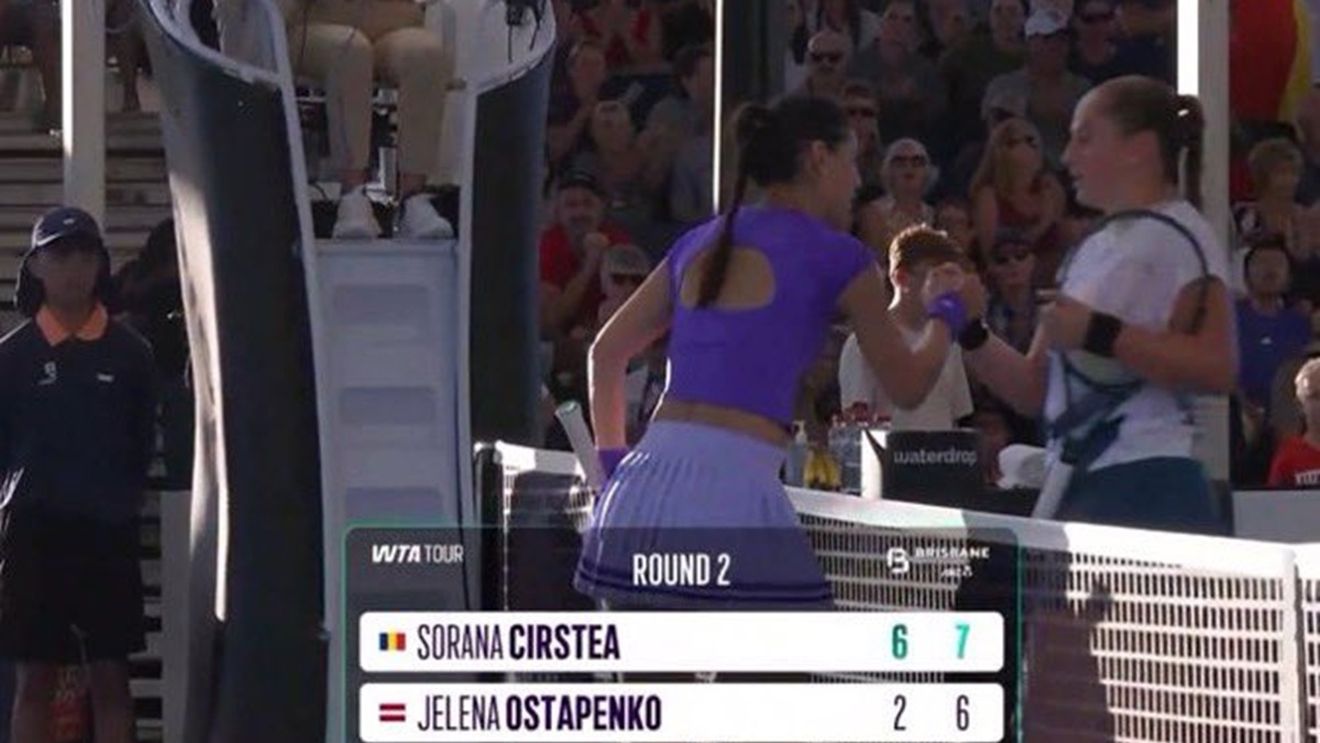Ce au observat jurnaliștii străini după victoria Soranei Cîrstea contra Jelenei Ostapenko la Brisbane: „La 35 de ani face asta!” Momente neașteptate la final
