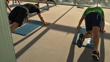 TIMP LIBER | Cum pot primi corporatiștii direct în biroul lor un  program de sport și alimentațieâ€¨