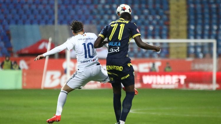 🚨 FC Botoșani – Petrolul, în etapa 13 din Superliga. Deschidere de scor în Moldova
