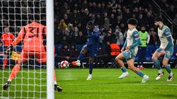 Seară de vis în Champions League! PSG şi Real Madrid au făcut show şi au câştigat la City şi, respectiv, la AS Roma, cu câte 4 goluri marcate!