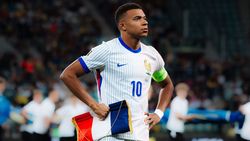 Mbappe, reacție care îi va scandaliza pe francezi când a fost întrebat dacă va juca până la 41 de ani precum Cristiano Ronaldo: „Ținând cont pentru ce țară joc…”