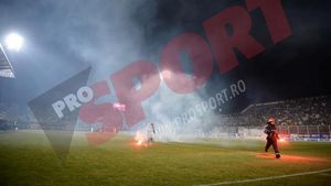 Rapid și Petrolul, sancționate de Comisia de Disciplină!** Ce amendă au primit după derby-ul din Giulești