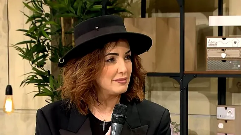 Ce face cântăreața Nico în fiecare an, de Mărțișor. ”Așa e tradiția, nu?”