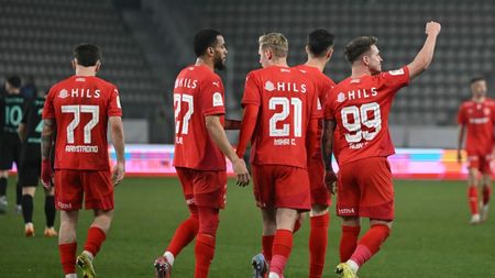 Fotbaliștii lui Dinamo au reacționat după ce au fost abandonați de suporteri la meciul de Cupă: „Eram în febra jocului”