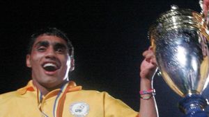 Nicoliță nu vrea în Bundesliga: "Vreau să rămân la Steaua, să obțin cât mai multe titluri!"