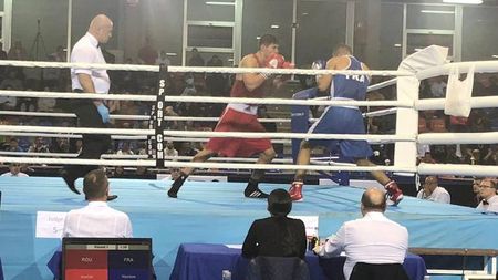 Lovitură dată Dinamo în box. „Cei din club vor să naturalizeze cinci pugiliști de top. Cu toții provin dintr-o singură țară". EXCLUSIV