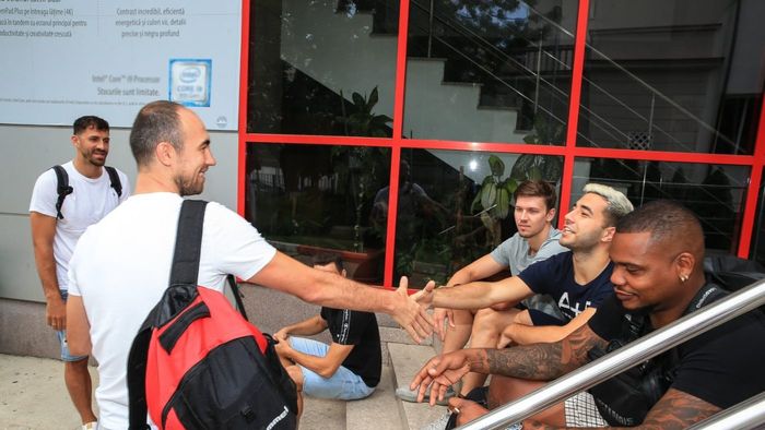 Handbalistul Valentin Ghionea este convins că Dinamo poate face un meci mare în fața celor de la FC Barcelona: "Nu va fi un miracol dacă vom câștiga" | SPECIAL