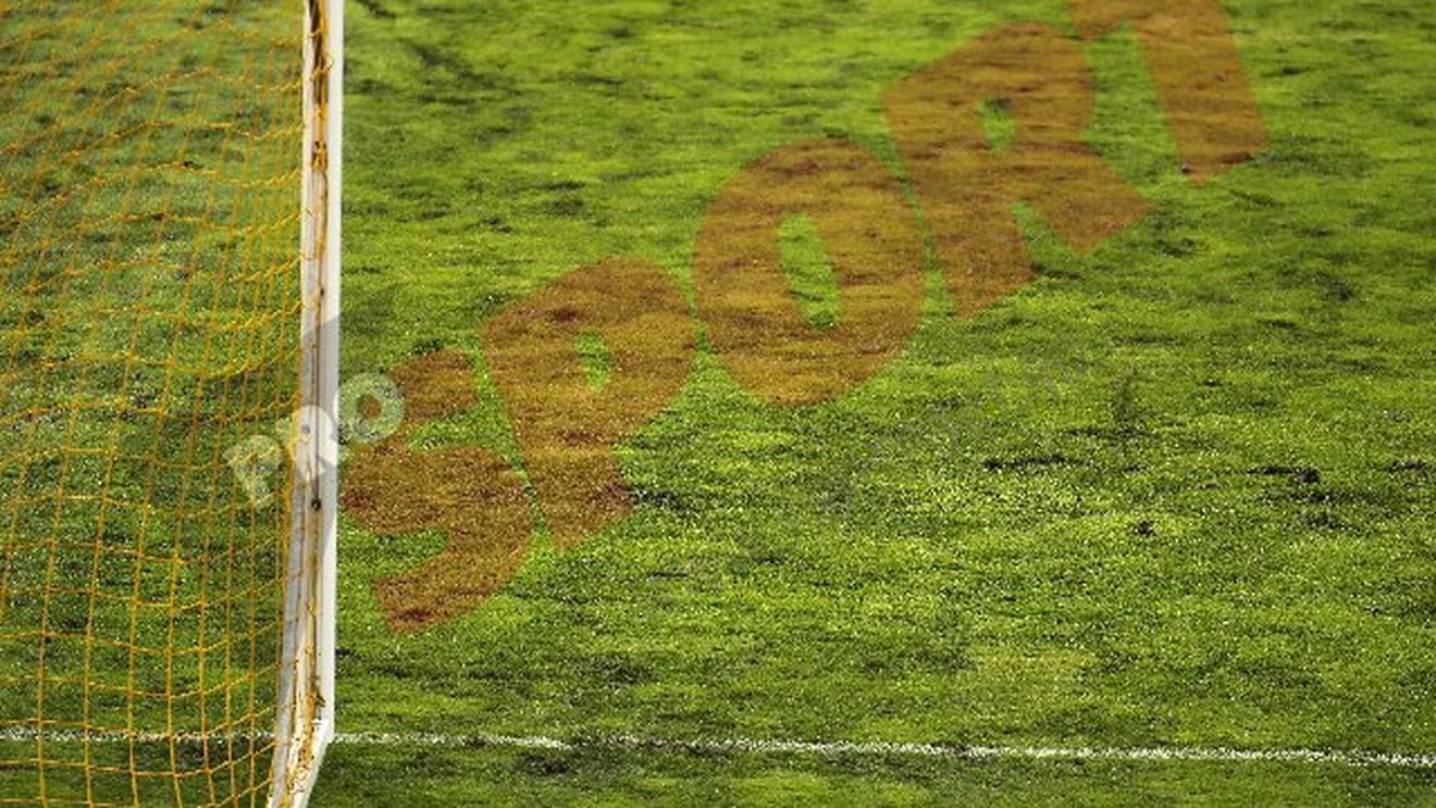 FOTO EXCLUSIV - **Gazonul de pe Ferenc PuskÃ¡s arată groaznic. Ce echipă va fi avantajată de "mocirla" de la Budapesta