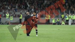 Bornescu explică de ce a sărit la bătaie: "Dacă nu-l opream eu pe Cadu, fanii săreau în teren!" Portarul susține că Ioan Andone i-a dat dreptate