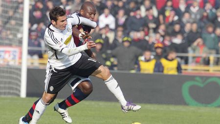 Mutu, spaima portarilor din Serie A!** "M-aș supăra dacă mi-ar da gol din 'scăriță'! E lipsă de respect"