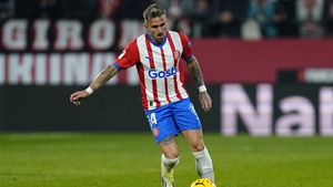 Fostul jucător de la Dinamo din era Cortacero s-a oferit pentru un transfer la FC Barcelona!