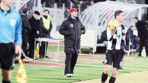 Al optulea antrenor de la revenirea în Liga 1!** Badea, favorit să preia Astra