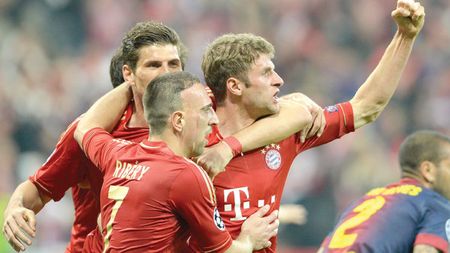 Precizie germană.** Bayern a lovit BarÃ§a exact în punctele slabe ale catalanilor. Trei motive ale victoriei uriașe marca Heynckes