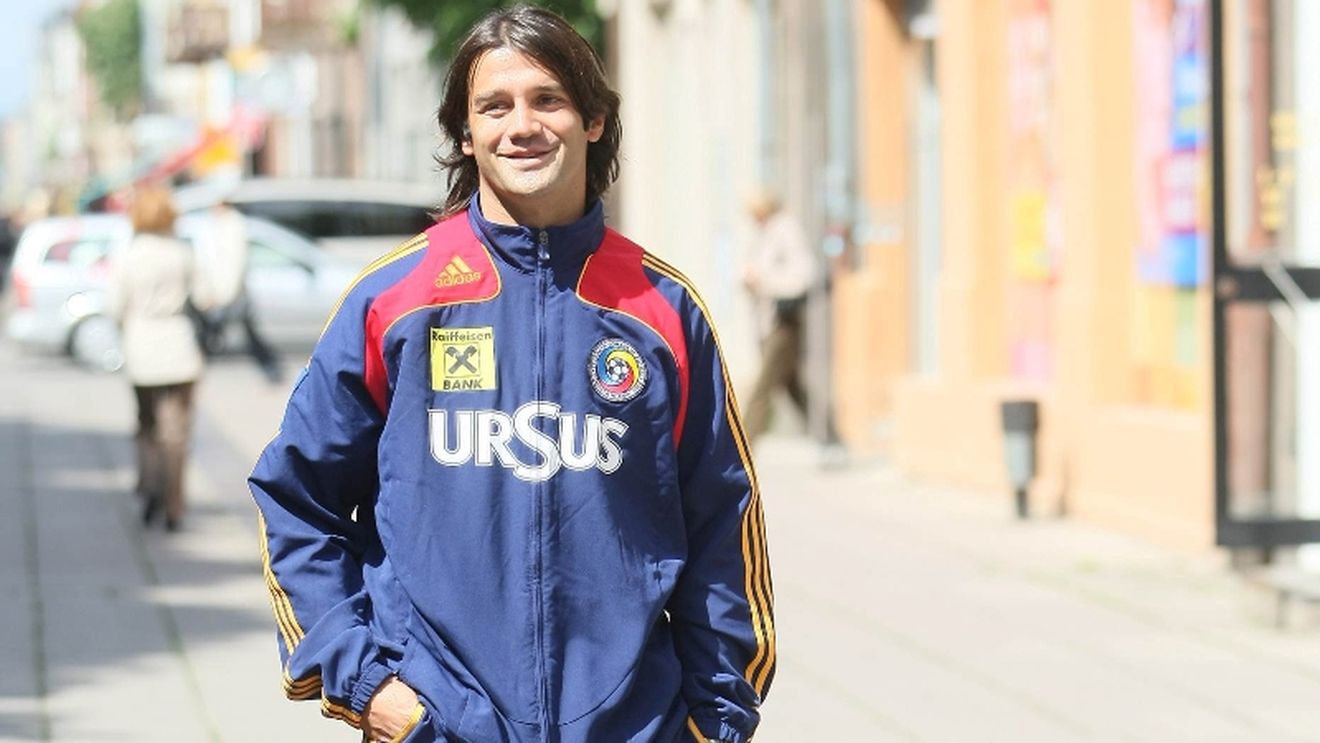 Și Chivu cere autografe!