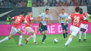 Steaua perfectă, Dinamo mult slăbită!** Cum au "mutat" Reghecampf și Țălnar în "Derby de România"