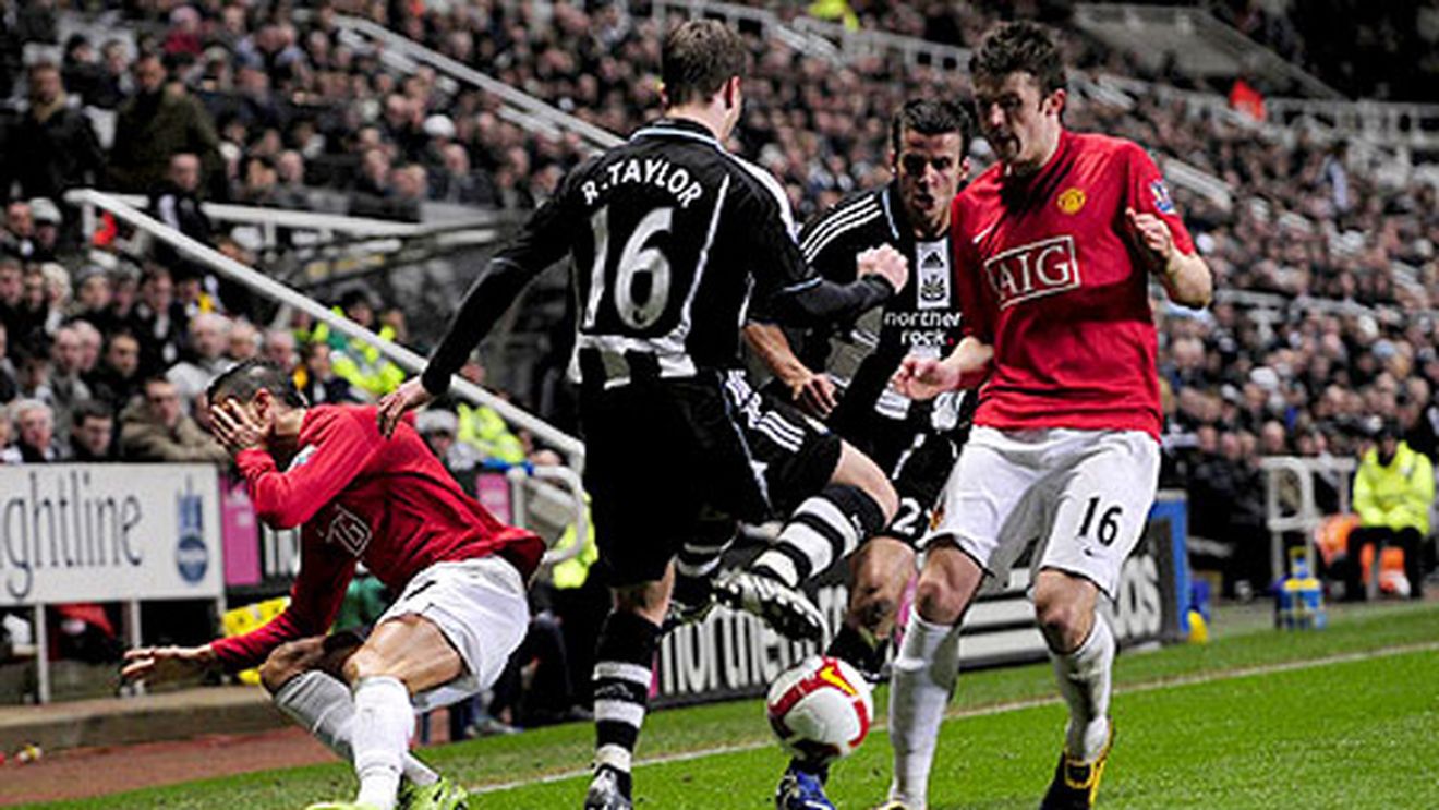 Ronaldo a fost lovit peste față în mod laș