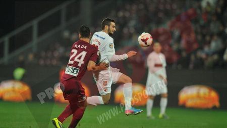 Dinamoviștii acuză arbitrajul de la Cluj: "Adversarele încep să folosească toate metodele contra noastră"