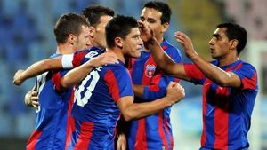 Nu-și găsește echipă! A jucat la Steaua și Rapid și acum se antrenează "de capul lui"!** Cum îi putea schimba cariera Dan Petrescu: