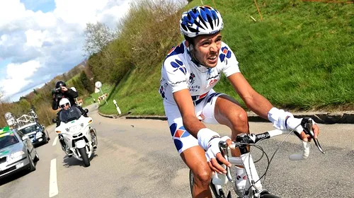 Un ciclist participant în Turul Franței a fost arestat pentru o prezumtivă afacere de dopaj