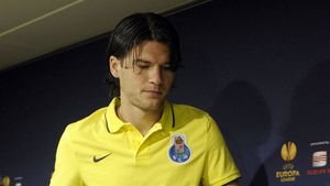 Săpunaru a lipsit de la reunirea lui FC Porto!** Clubul s-a ferit să dea explicații, presa lusitană scrie că este dorit în Grecia