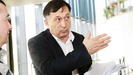 Crăciunescu, șef la CCA?! Doar pentru decor!