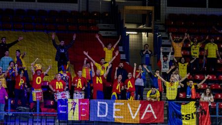 Suporterii naționalei solicită revizuirea lotului pentru Campionatul Mondial de Handbal! „Cum să înțelegem neconvocarea Sorinei Tîrcă și a Laurei Moisă? Cum?”
