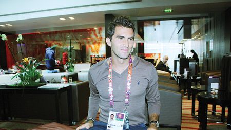 Colecționarii de amintiri!** "Insigna noastră e mică și elegantă, a Germaniei e mare și obraznică"